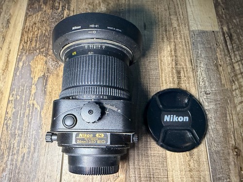 Nikon nikkor 24mm 3 - 24mm, f/3.5d